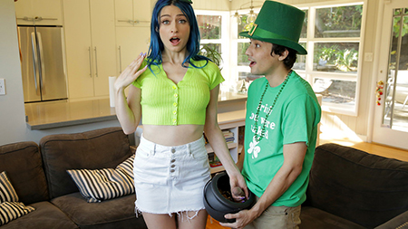 StepSiblingsCaught – Jewelz Blu: Cum At The End Of The Rainbow